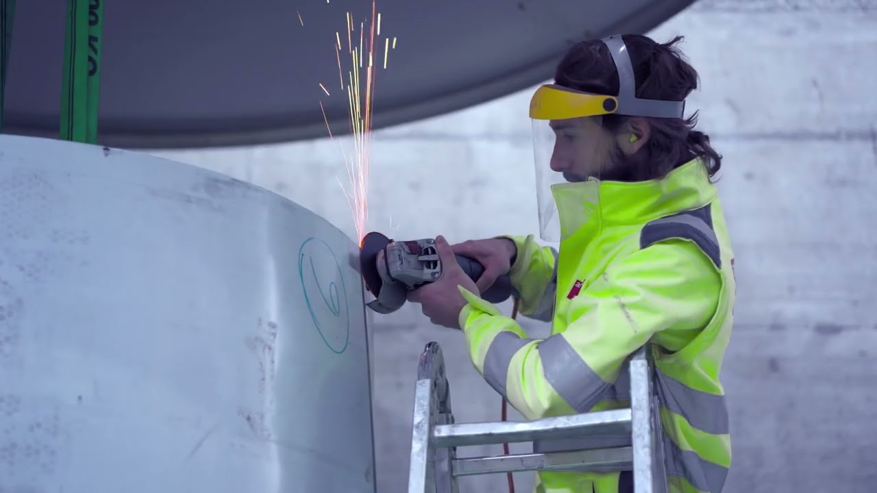 Platzgeschweisster Lagertank 50'000L im Zeitraffer