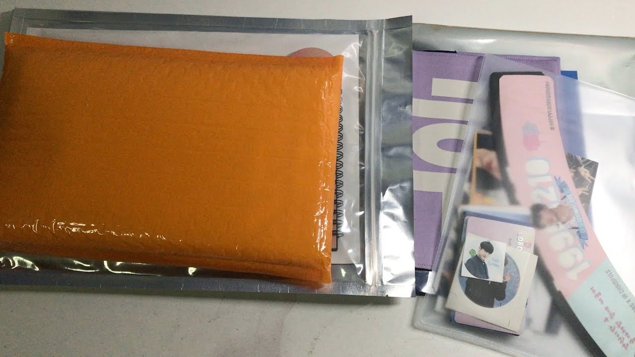 Kpop Haul #50 (Part 1 of January 2019's Haul) [LOONA/RED VELVET/WANNA ONE]