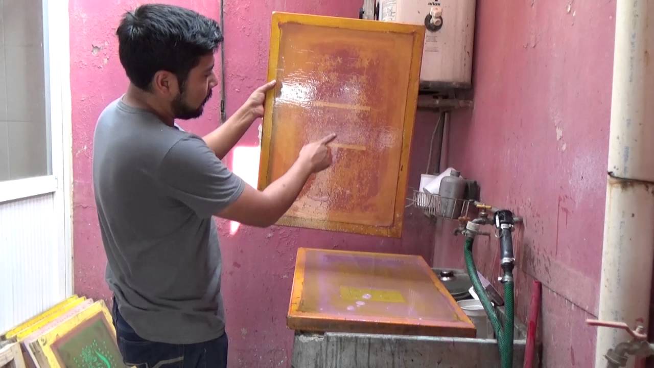 Limpieza de marcos de serigraf&iacute;a ulano 925 wr