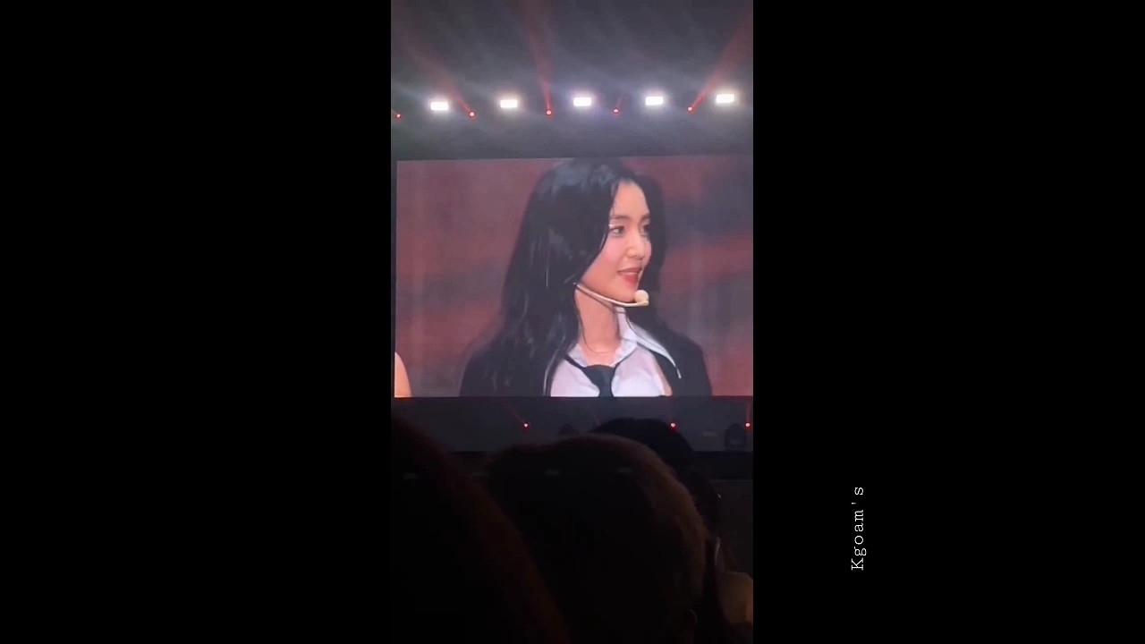 why she so funny 🤣omg I'm typo to write bae joohyun not bae hyun