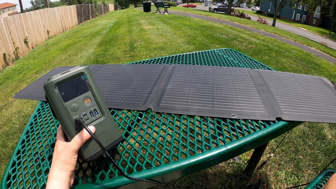 Charging my Anker 548 PowerCore Reserve WITH THE SUN!!
