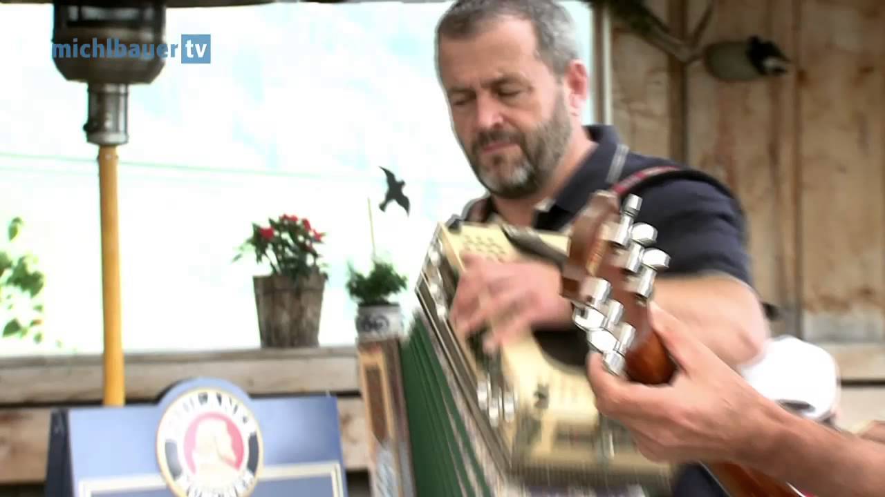Michlbauer Harmonikatreffen auf der Lechaschauer Alm auf 1.670 m Seehöhe