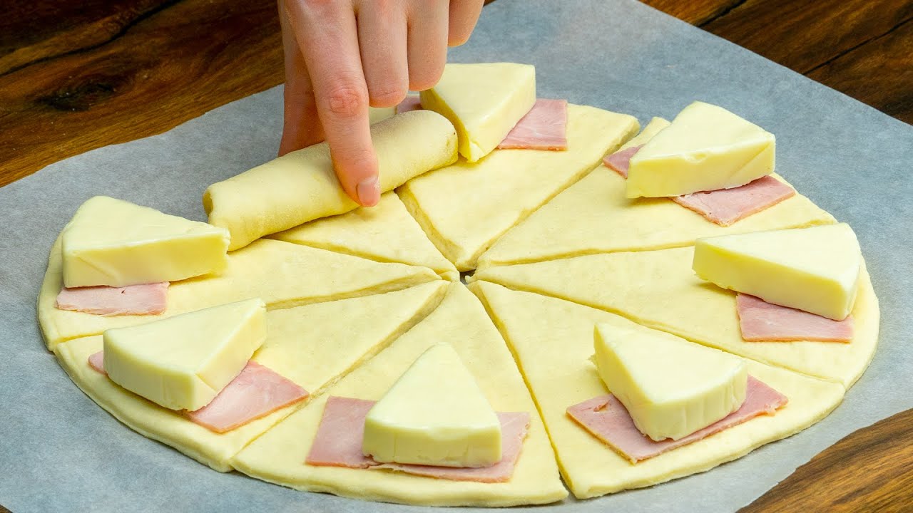 Am gasit cel mai simplu mod de a face aperitiv din foietaj. Gata in 10 min