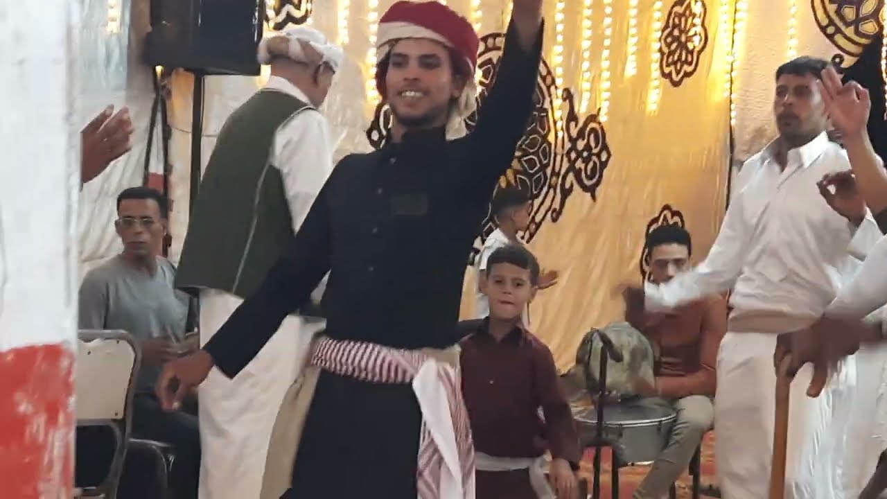 حجيل ابوادى على المقرونه الغليظه الخشنه والعازف محمود السمالوسي اسمع مقرونه
