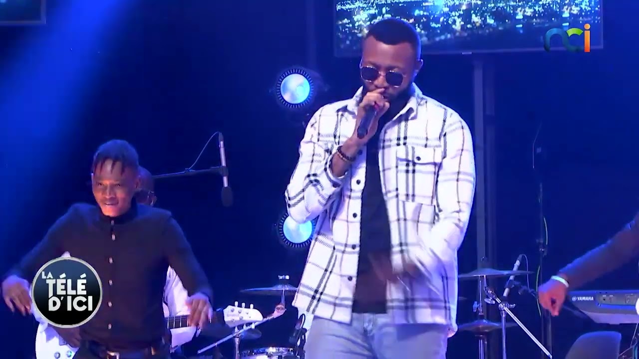 Mike Alabi Ft. Bebi Philip - 