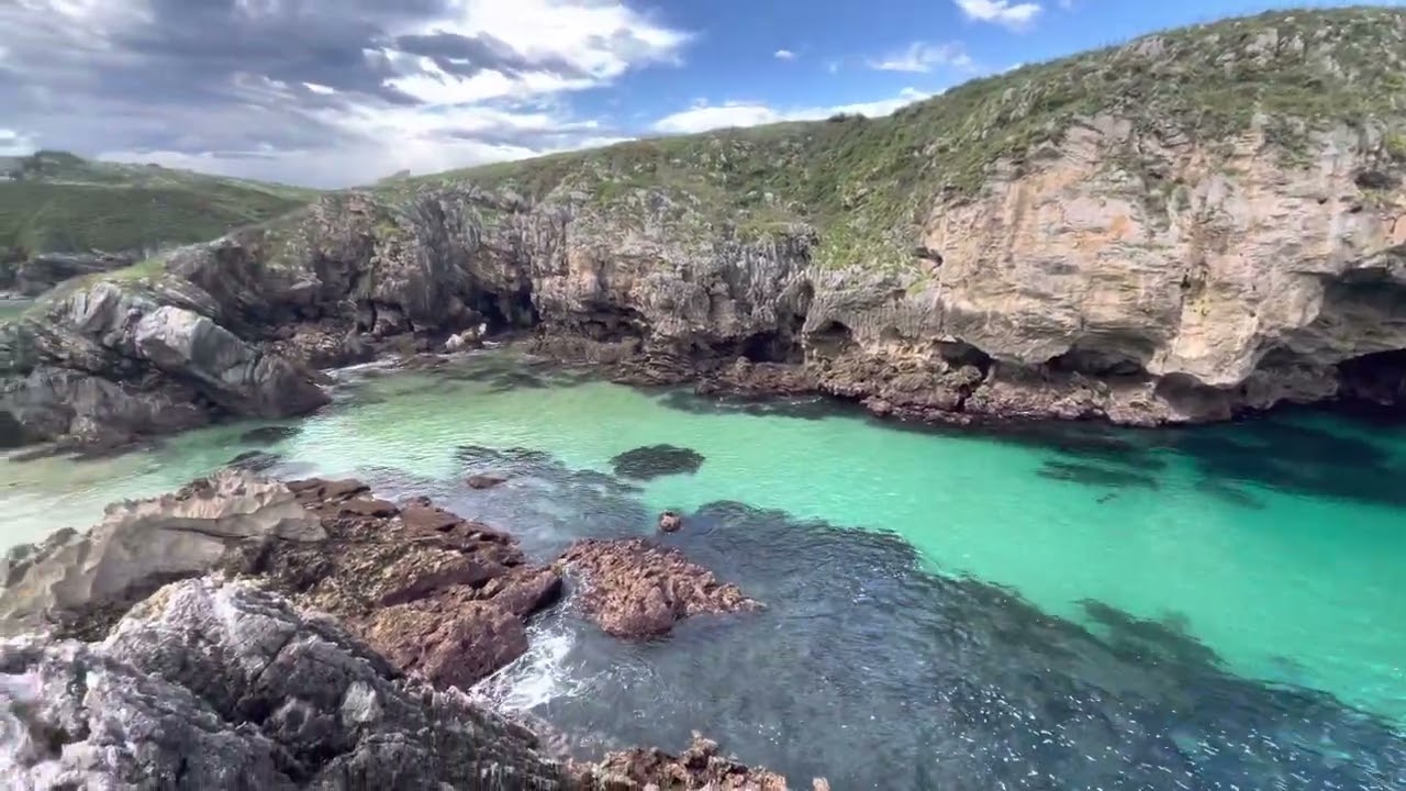 Playa de Antilles(cue)Llanes,Asturias