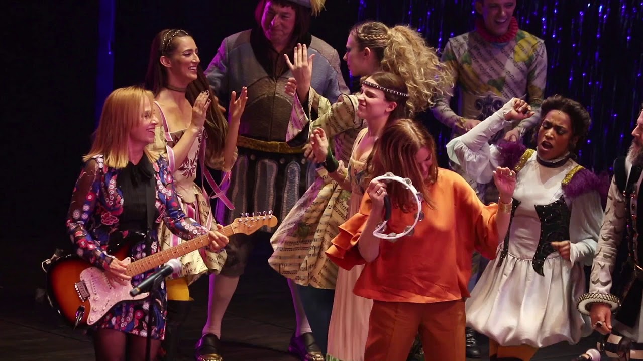 The Go Go's Perform at Head Over Heels - Full