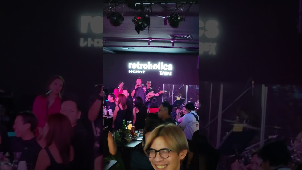 Supersonic Singing Chinese, Cantonese & Hokkien Songs.