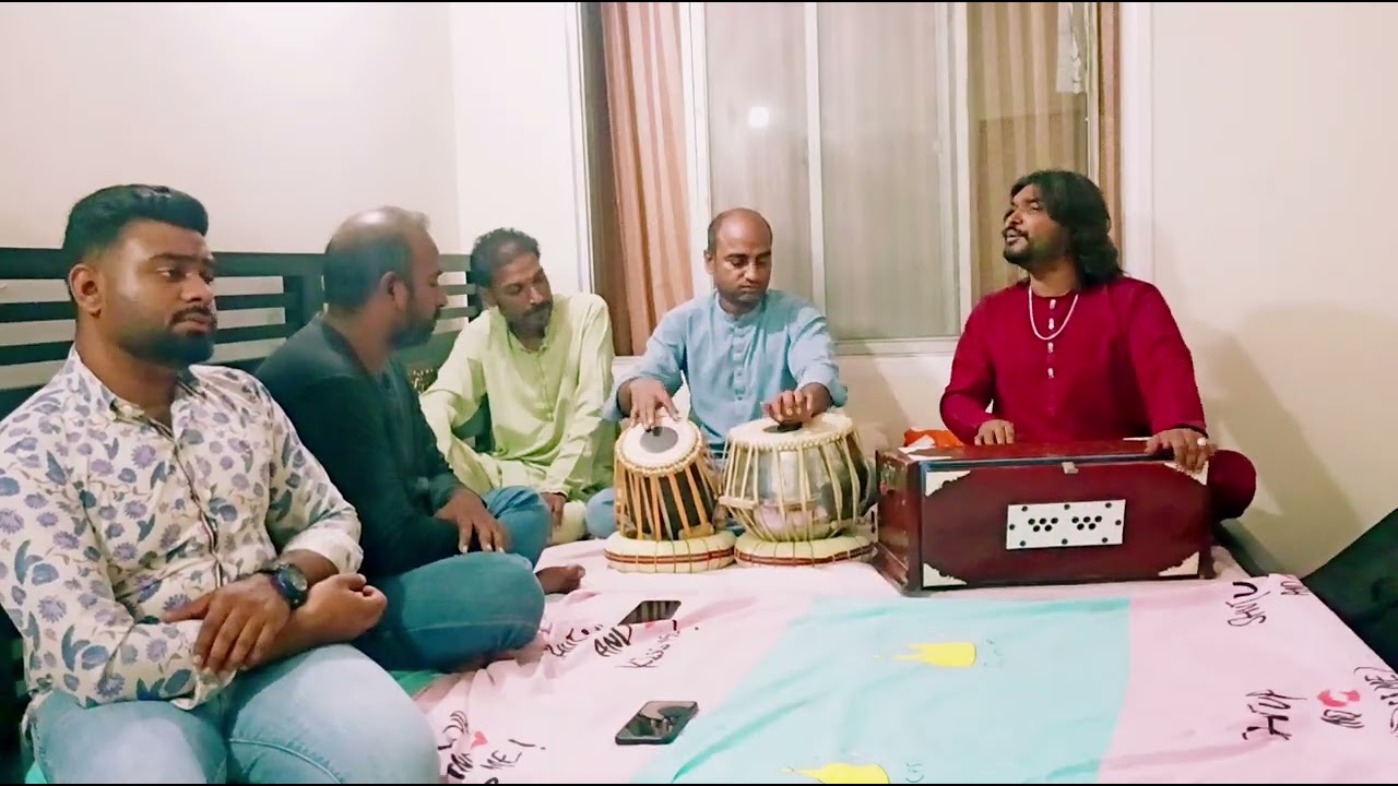 Jane Mai kis soch me gum hu by Gulbaz anjum Tabla ustad Yousuf Bashir in Lucky One Mall Karachi 