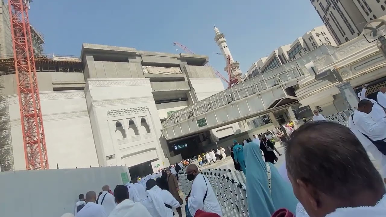 Distance from Pullman Zam Zam- Haram Shareef Makkah/Walking to Al-Haram from Zam Zam Pullman Makkah