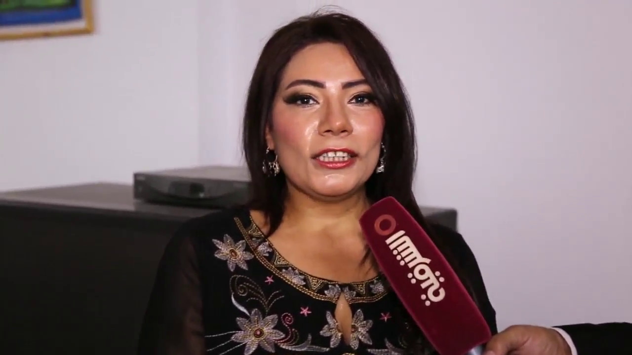 ايمان السيد : مليش في الجواز