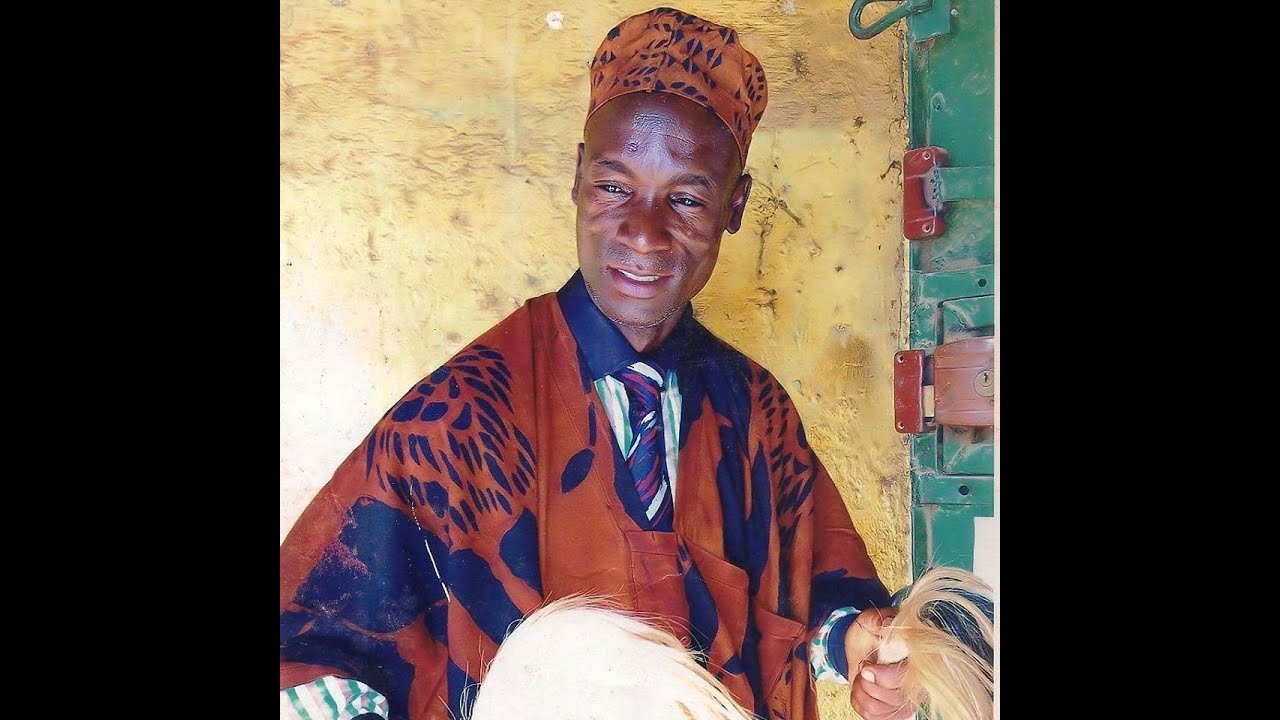 Konia Moussa ft  Aubin Théa zizougui