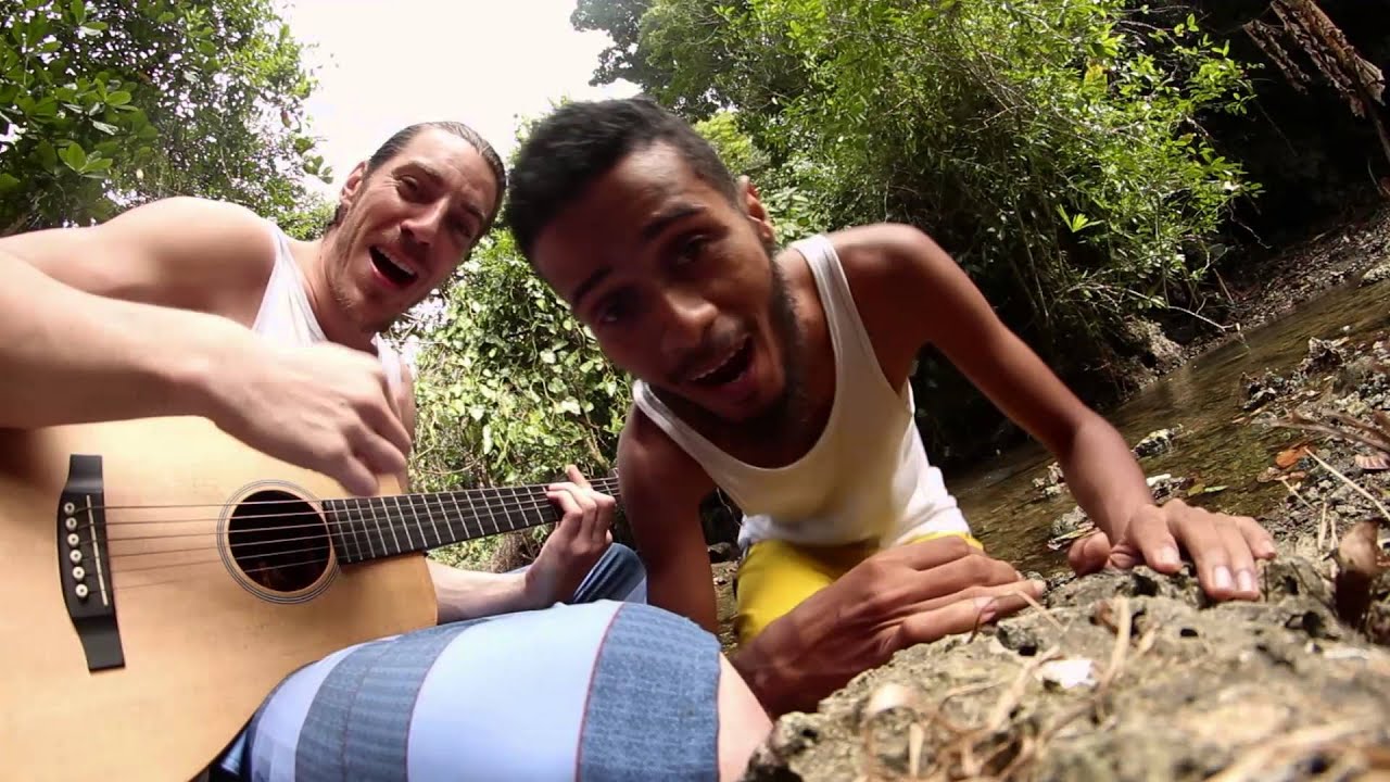 Mike Joseph & Mwana Pyro - Here so mi born - Acoustic Version ( Costa Rica )