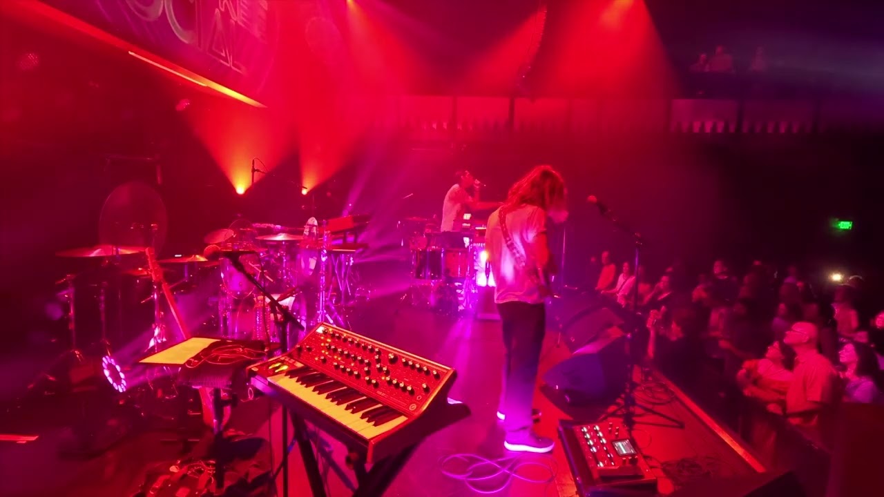 Cherokee Social (Hook Up Culture) Live @ Washingtons (Opening for Macy Gray)
