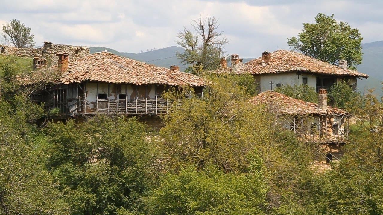 IN PERSON - PUSET E NIKËS_FSHATI MUZE - HD - RTV TEMA