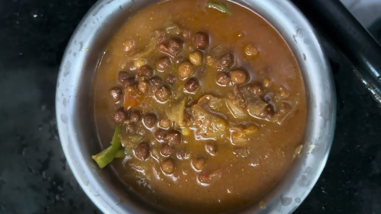 Channa masala curry | perfect for pairing with poori, chapati and rice | 5 minute recipe in cooker