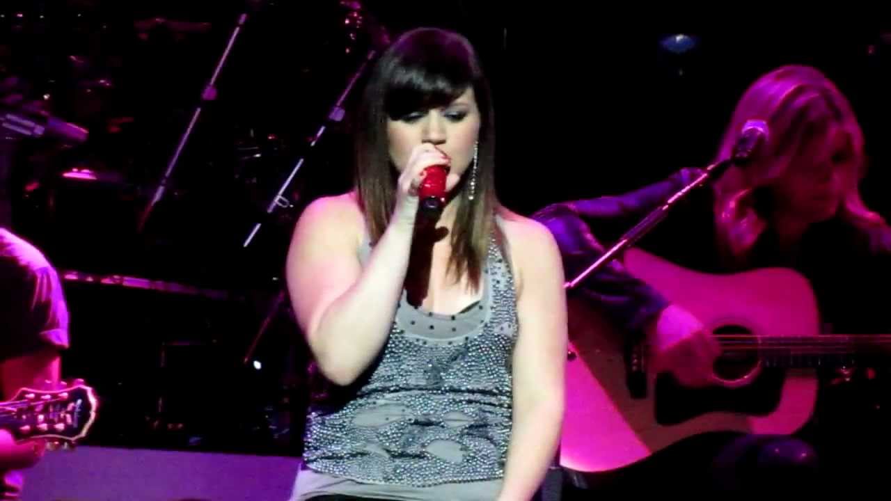 Kelly Clarkson 