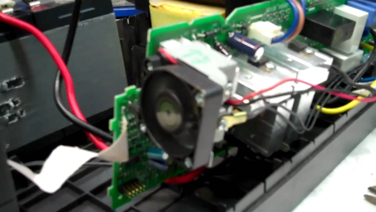 Распространенная проблема с вентилятором APC Back-UPS XS 900