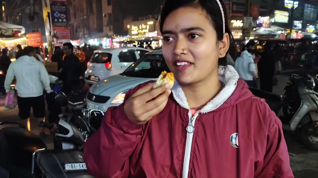 Bhai Ke Saath Gayi Momos Khane😍😋|| Daily Vlogs❤️