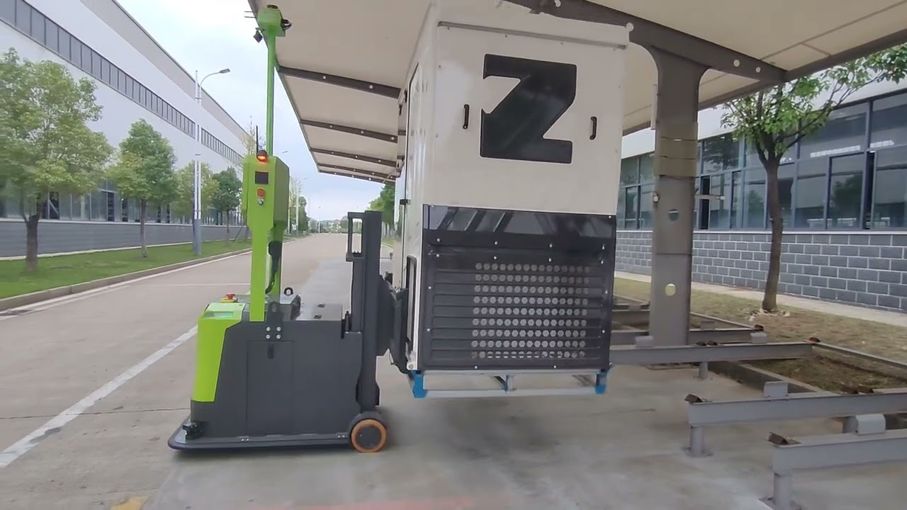 018 Indoor and outdoor hybrid navigation forklift AGV