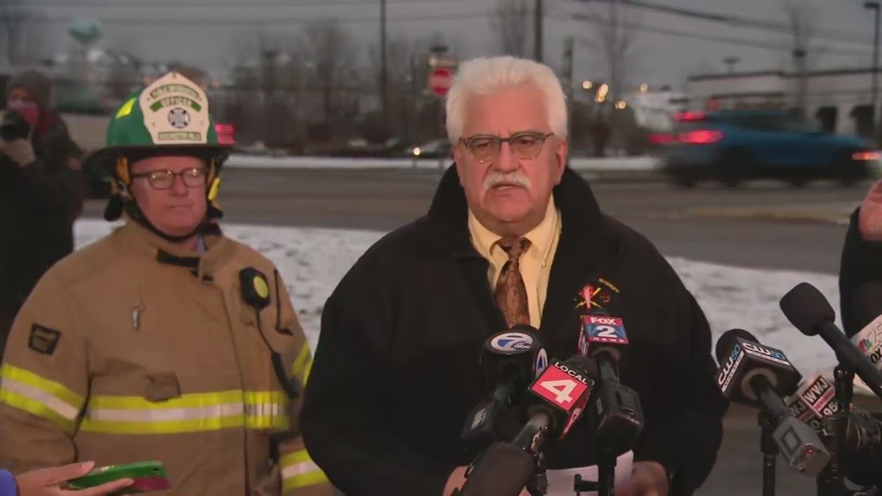 Oxford High School shooting press conference