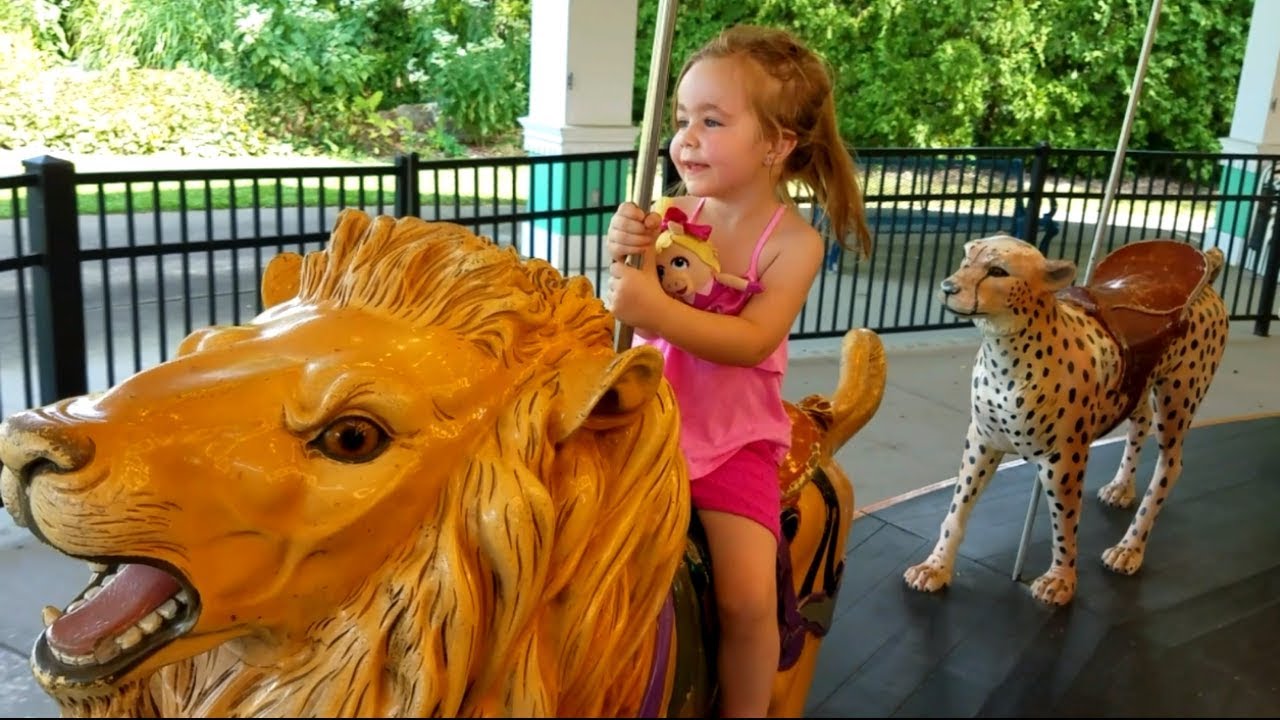 Let's Find Herbivores, and Carnivores @ The Louisville Zoo
