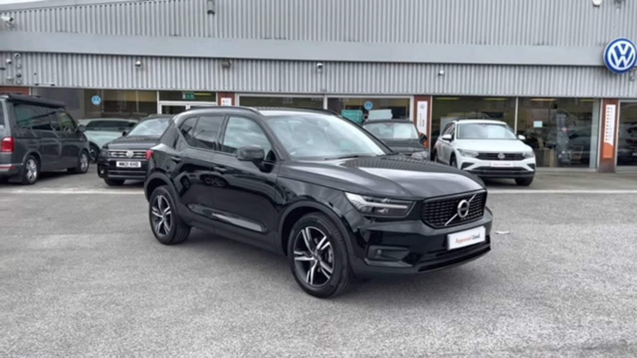 Used Volvo XC40 1.5 T3 R-Design | Oldham Volkswagen