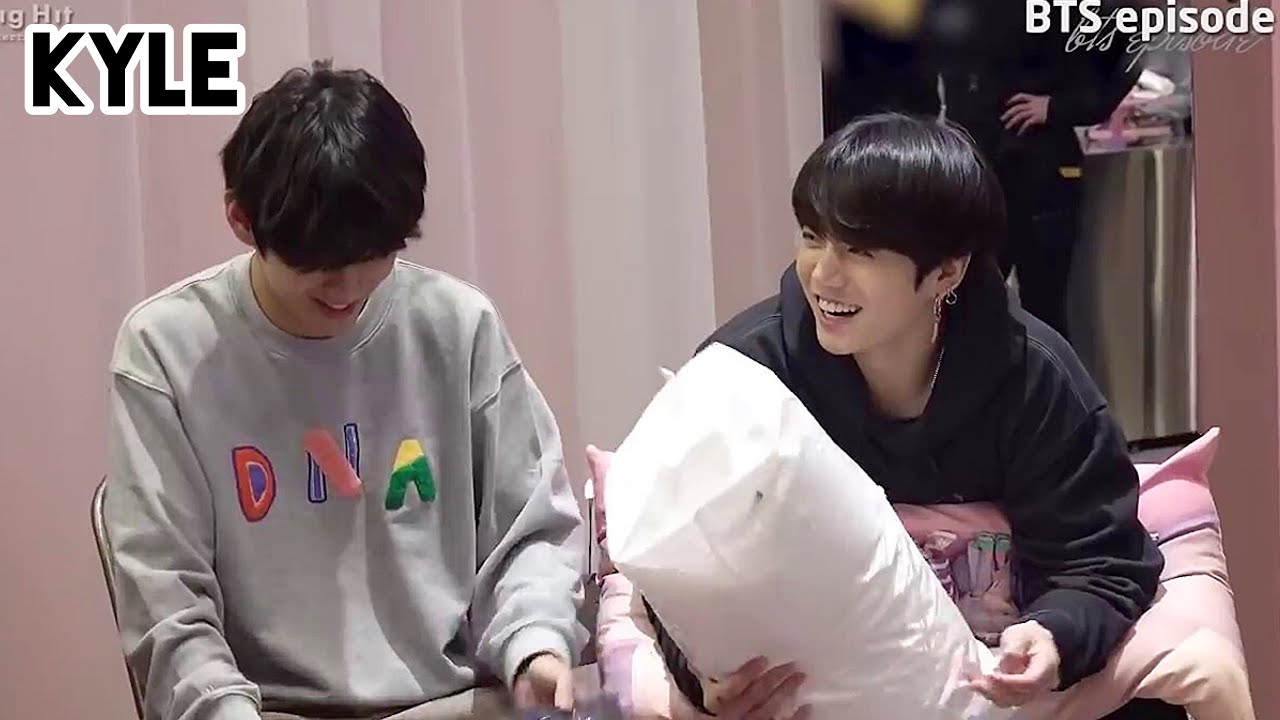 [Озвучка Кайла] Добро пожаловать в Магазин BTS &lsquo;POP-UP: HOUSE OF BTS'
