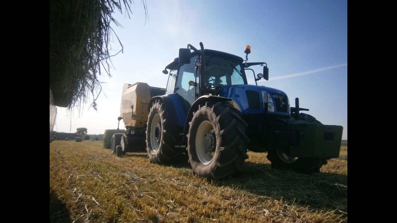 Sianokiszonka 2013 - New Holland T5070 & BR7060