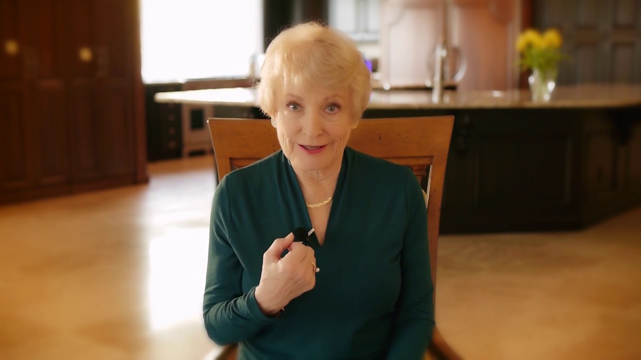 Carol Howe: The Observer Role