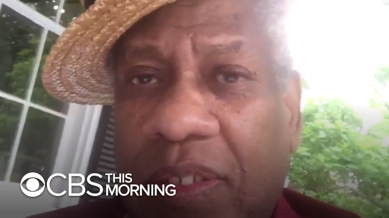 Fashion editor Andr&eacute; Leon Talley on time at 