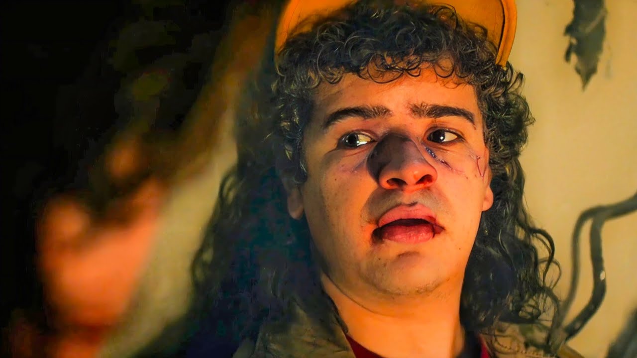 Dustin Explains The Upside Down World | Stranger Things Season 5 Volume 2
