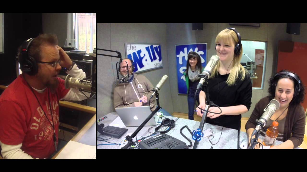 Who will win the title of Miss Wally Show 2014?