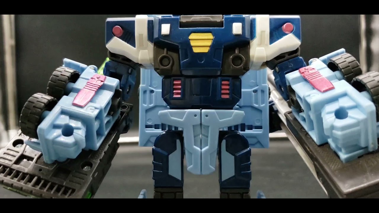 Retro review: Transformers Cybertron Mudflap