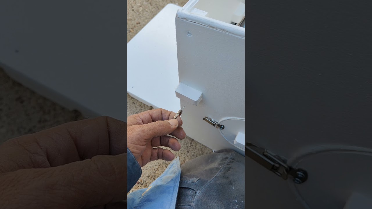 bueno pues ya está pintada la jerezana y lista para colocarla a ver qué tal seda