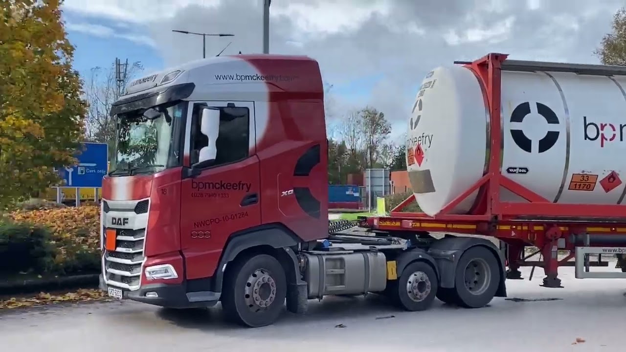 TRUCKS AT LYMM TRUCKSTOP 1st NOVEMBER 2023