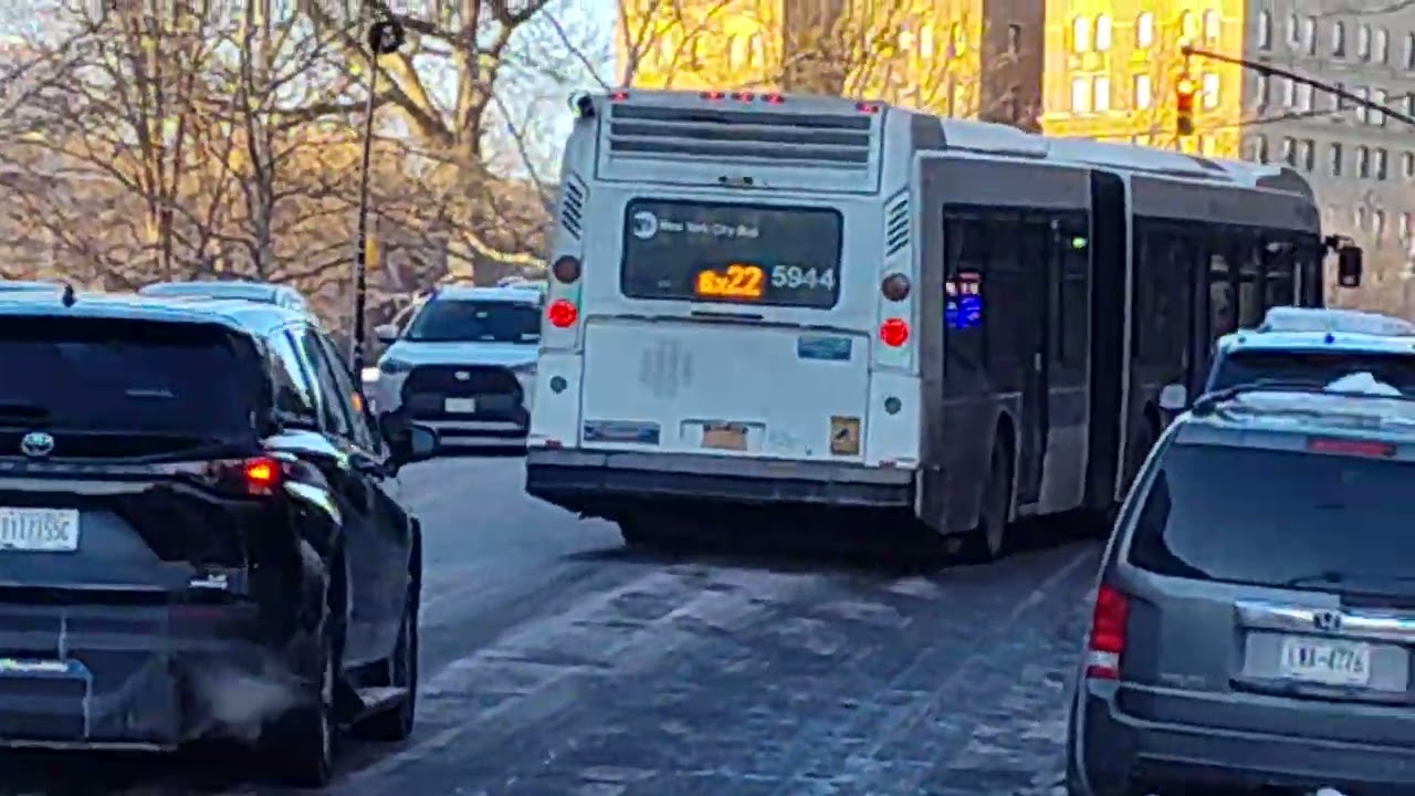 MTA LFSAs LFS HEV XD60 NYC Bus Bx9 Bx12 SBS Bx22 Bx28 Bx38 E Kingbridge Road 