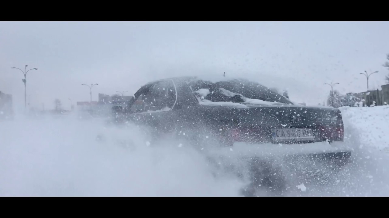 BMW E34 525 D - SNOW DRIFT TIME