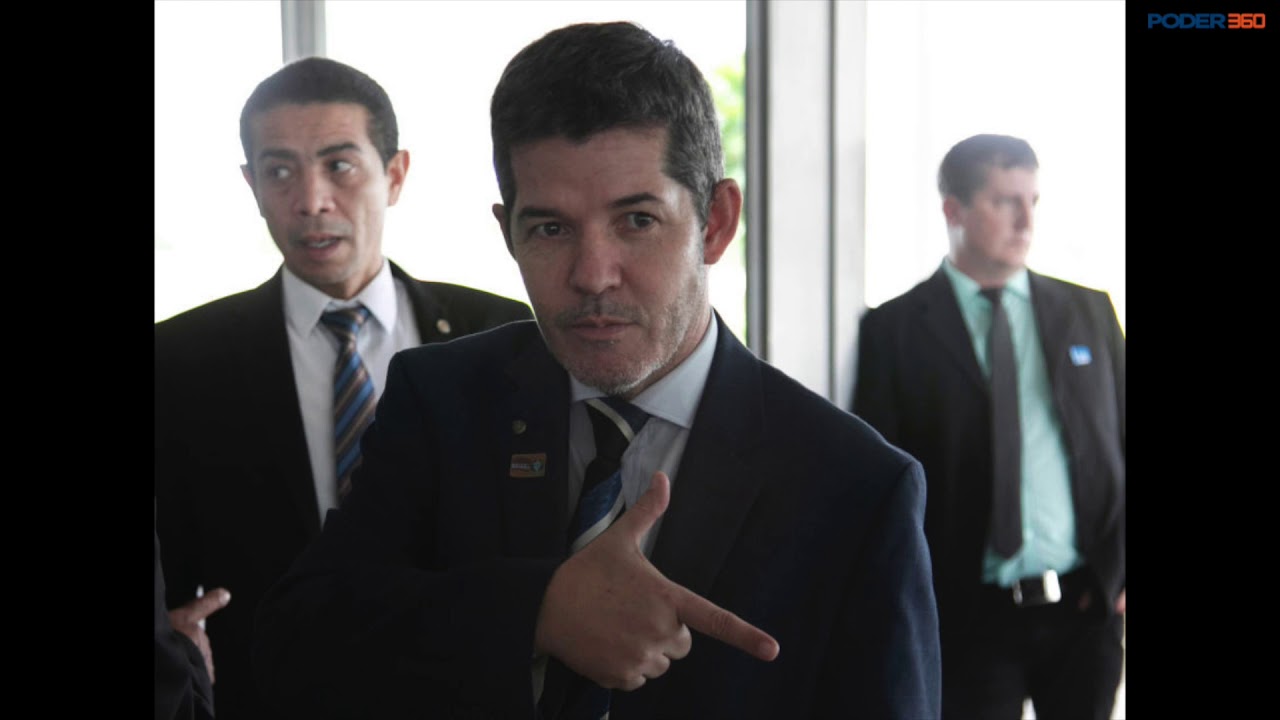 Em áudio vazado, Delegado Waldir diz que vai 'implodir' Bolsonaro