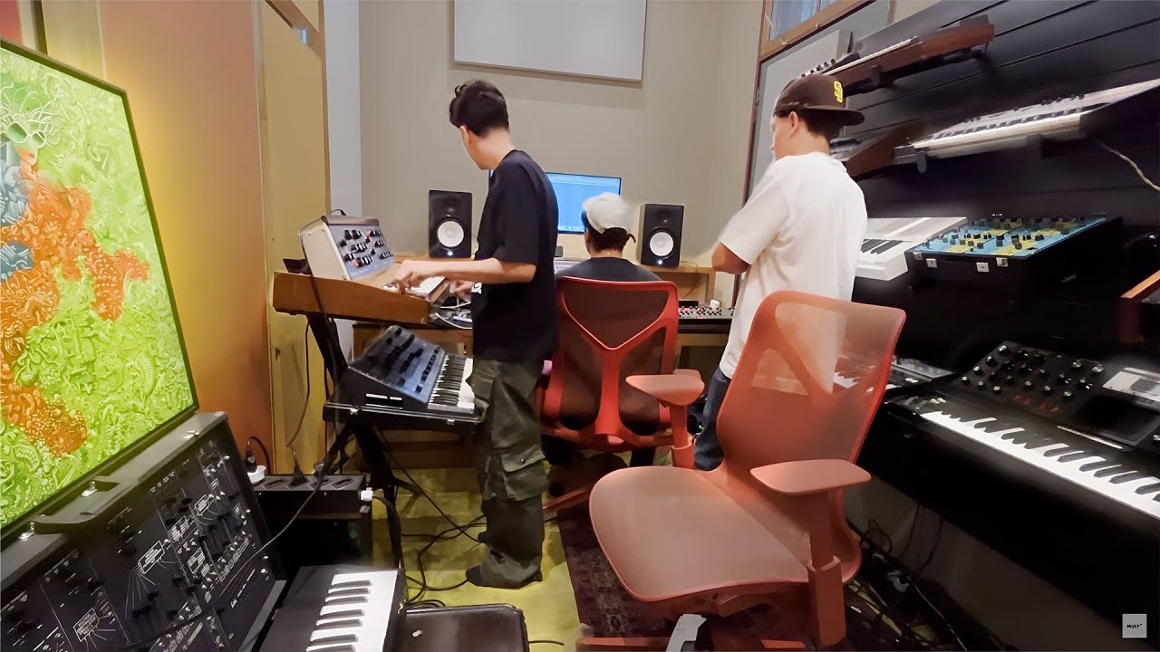 FIZEMOS 2 SAMPLES DO ZERO COM SINTETIZADORES REAIS 🎹 (STUDIO SESSIONS)