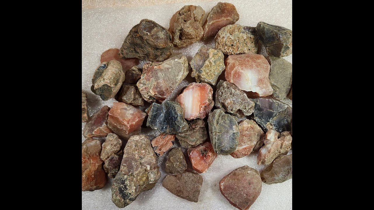 Unboxing Mozambique Agate tumble and cab from  @HighlandParkLapidary