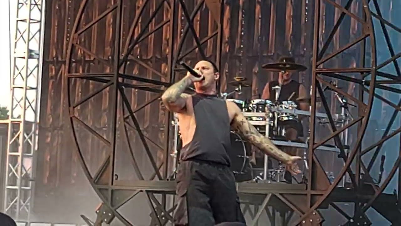 Parkway Drive Glitch Live Summer Of Loud Green Bay 07-12-25