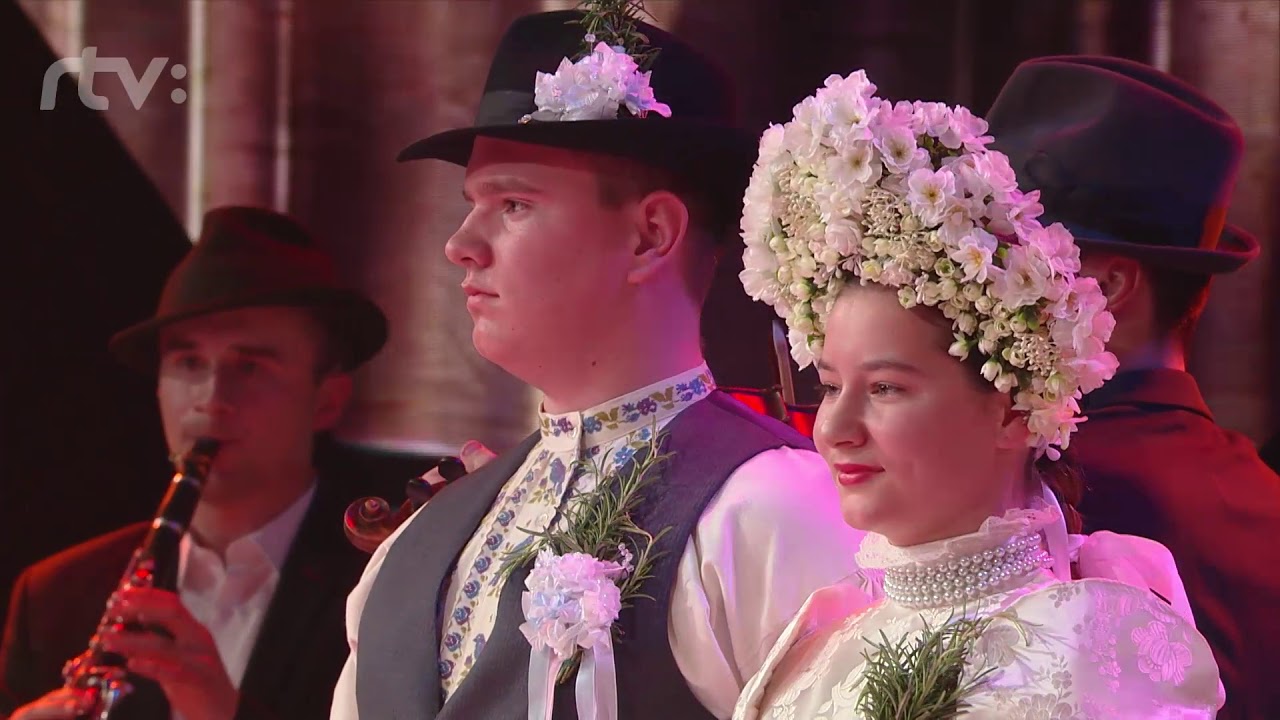 Folklórna skupina Škvarkare - Zem spieva (2. semifinále)