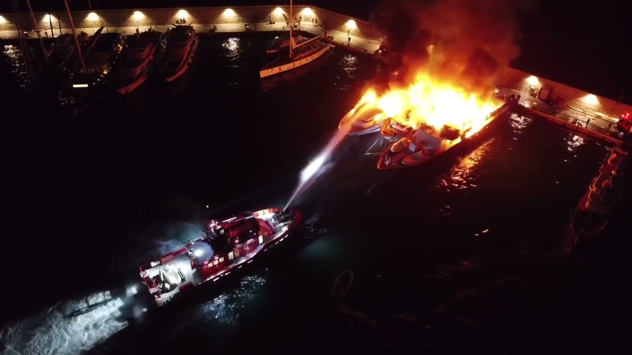 Yachts on fire - Zea Marina, Greece 2024