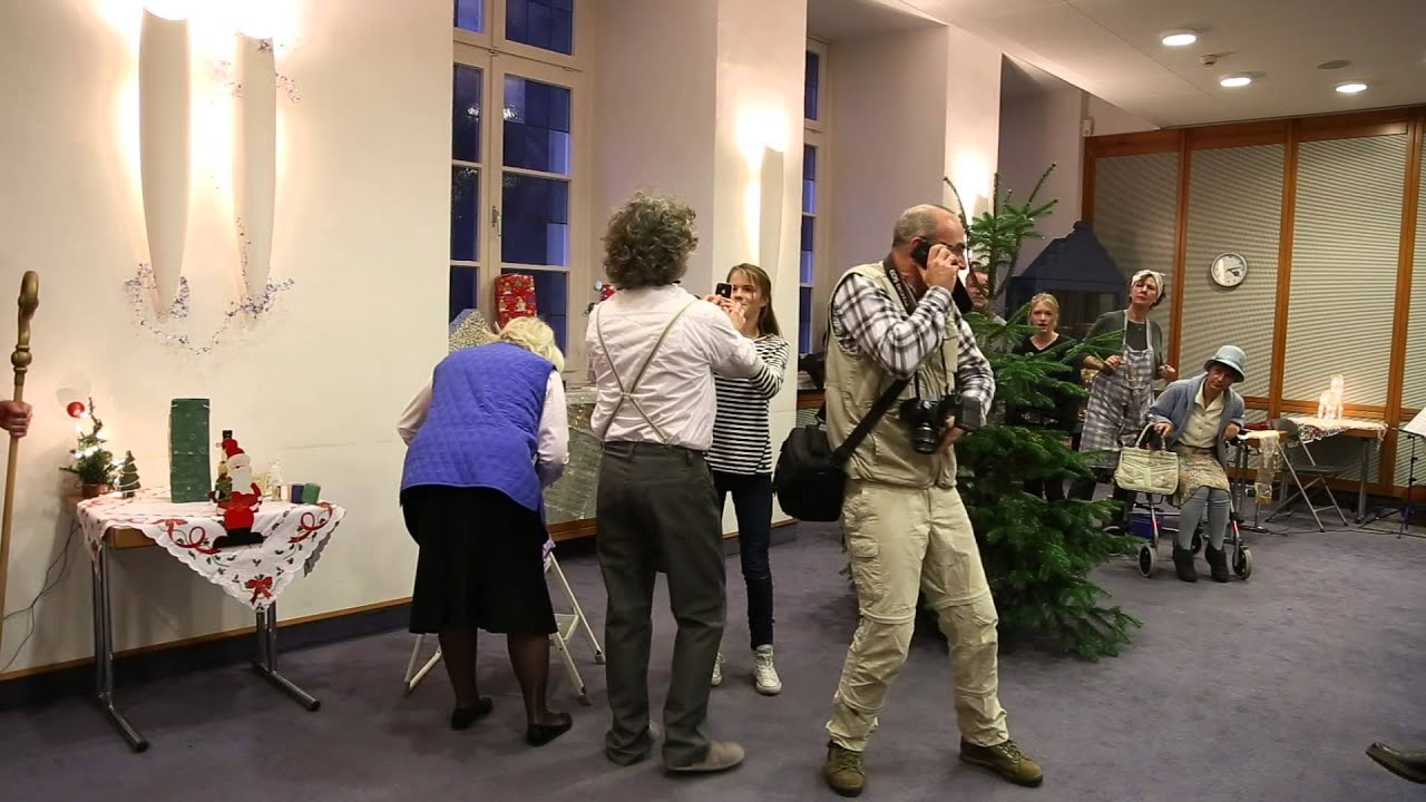 Erna, der Baum nadelt 2014