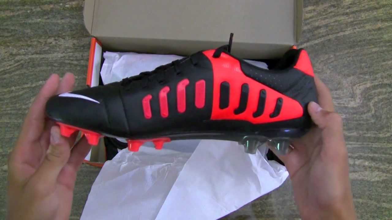 Nike CTR360 Maestri III FG Unboxing