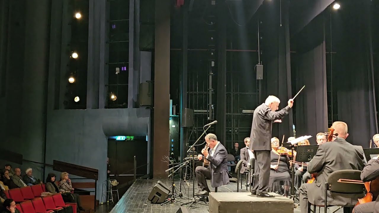 J. Rodrigo - Concierto de Aranjuez. Yoram Zerbib & Ashdod Orchestra/Vag Papian יורם זרביב