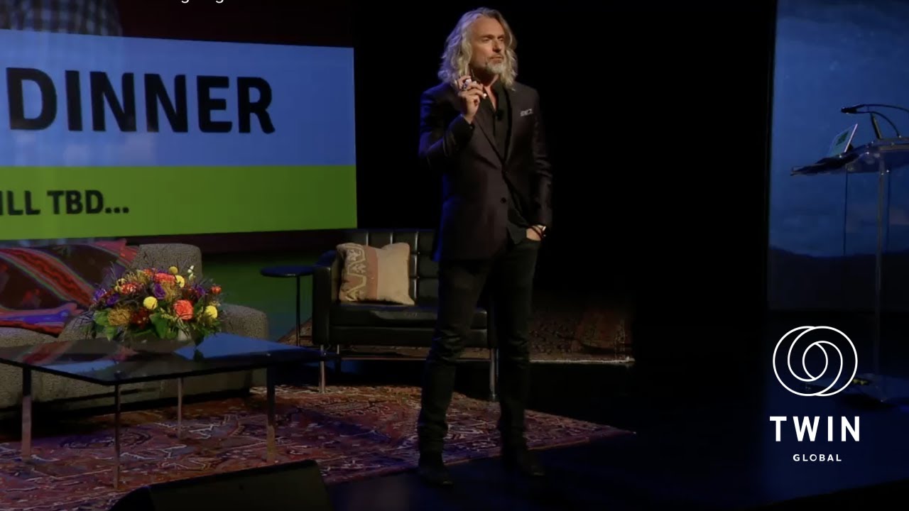 Martin Wezowski: Designing the Future