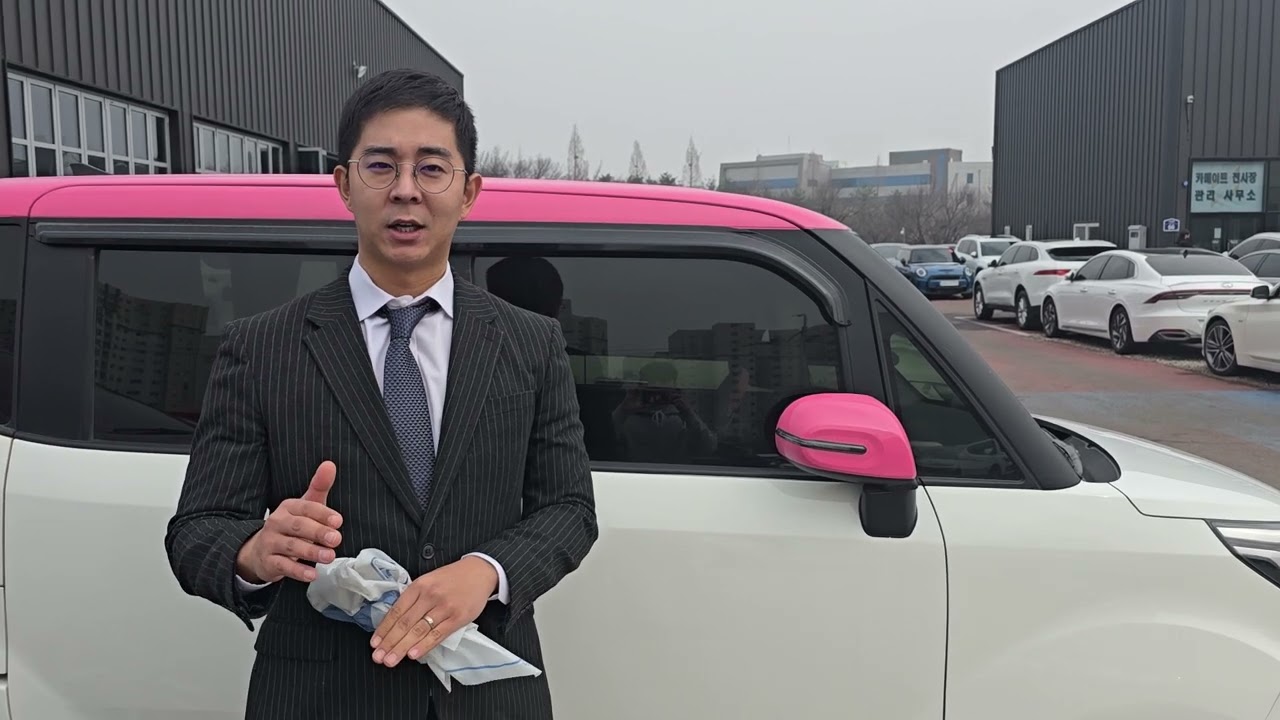 “경차인데 공간은 소형 SUV급, 20년식 더뉴레이 지금 바로 출고 가능합니다!”