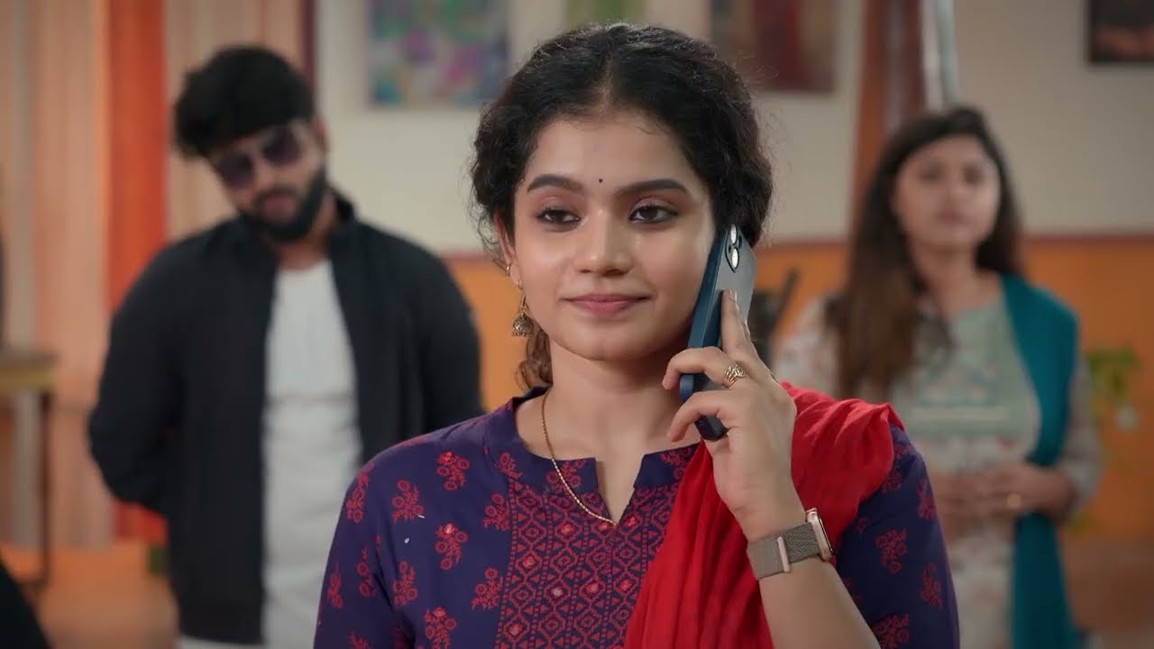 Rajini - Ep 264 - Anbu Aran
Aran Hari, Shreya Anchan - Tamil Tv Serial - Zee5 Tamil Classics
